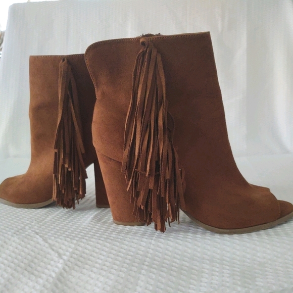 Big Buddha Shoes - Big Buddha Fringe boots